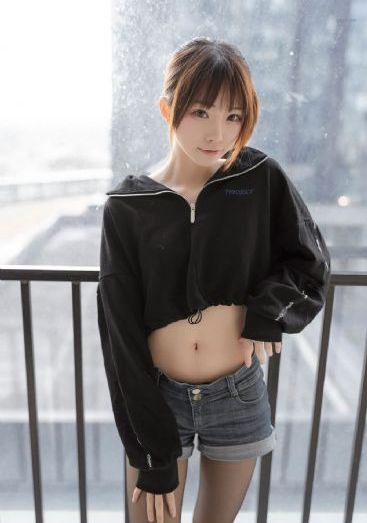 被多个人玩屁股眼h男男小说_BD英语在线播放观看