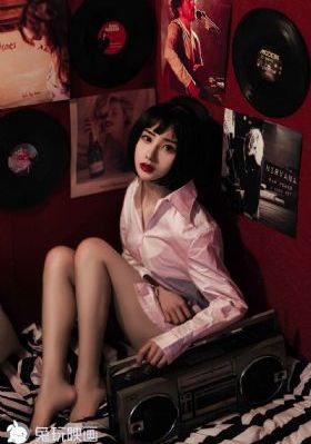 女性下边的图片真人_1080免费观看韩国